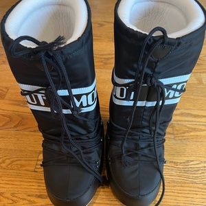Moon Boot Women's Icon Nylon Cold Weather Boots - Size 39-41